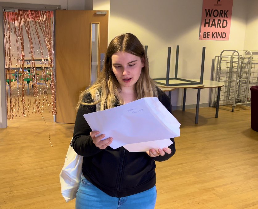 OfficialNUSA's tweet photo. Huge congratulations to our Montana Thornhill who sat her last exam 7 months pregnant and came out with D* D* D in Health and Social care and will now head to University to study Criminology. We are so proud of her! Her face was a picture! We are 
#AmazingNUSA 💖 #ResultsDay22 https://t.co/a5hCgveezR