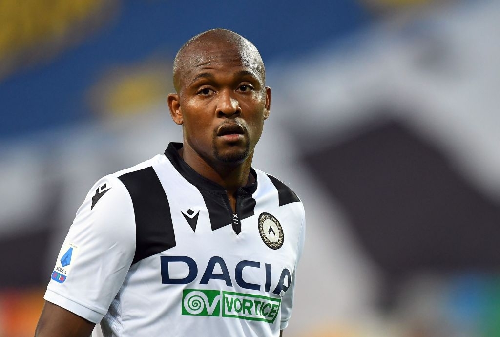 Negociação de zagueiro movimenta R 34,1 milhões e Landim é avisado que Flamengo vai embolsar grana alta