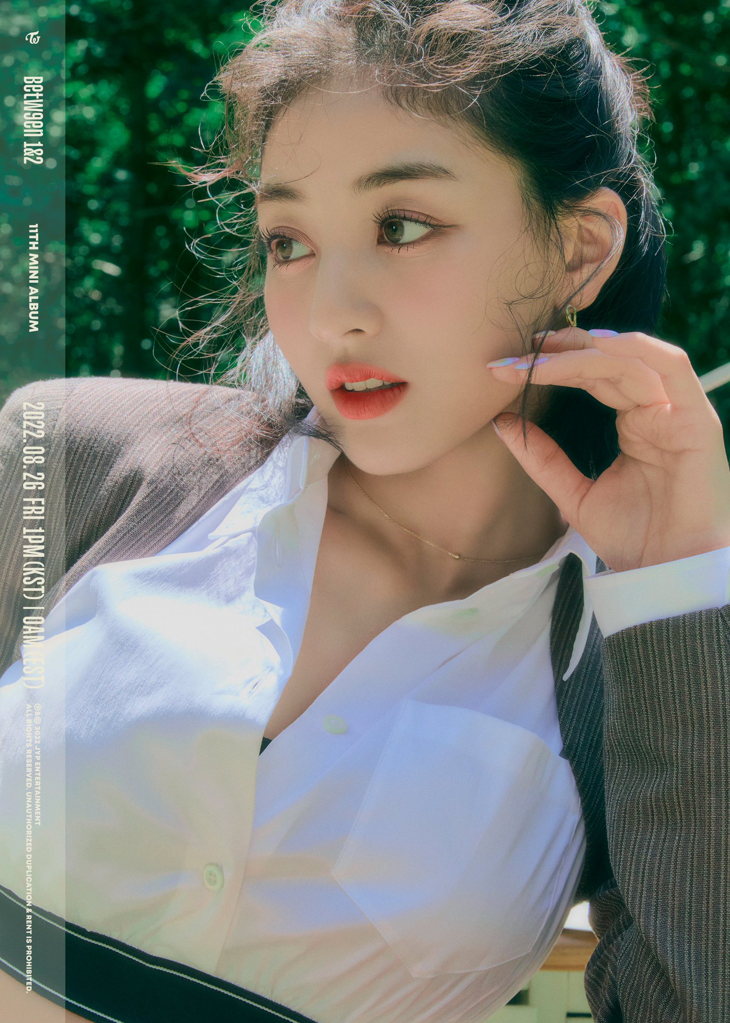 TWICE on X: 