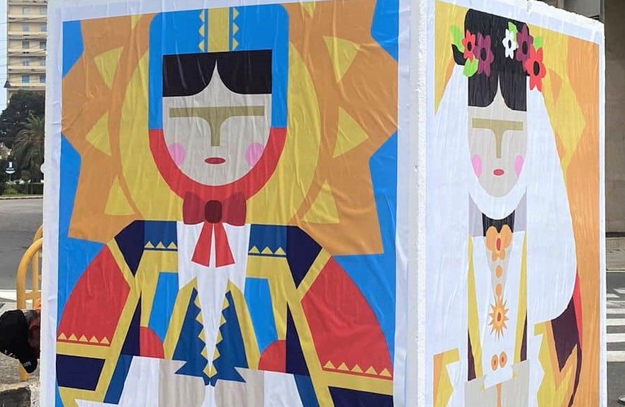 Le grafiche di Mara Damiani sui cubi di cemento della Metropolitana leggera.
Un vivo apprezzamento dell'ARST e del Comune di Cagliari per l'artista e designer cagliaritana.
comune.cagliari.it/portale/page/i…