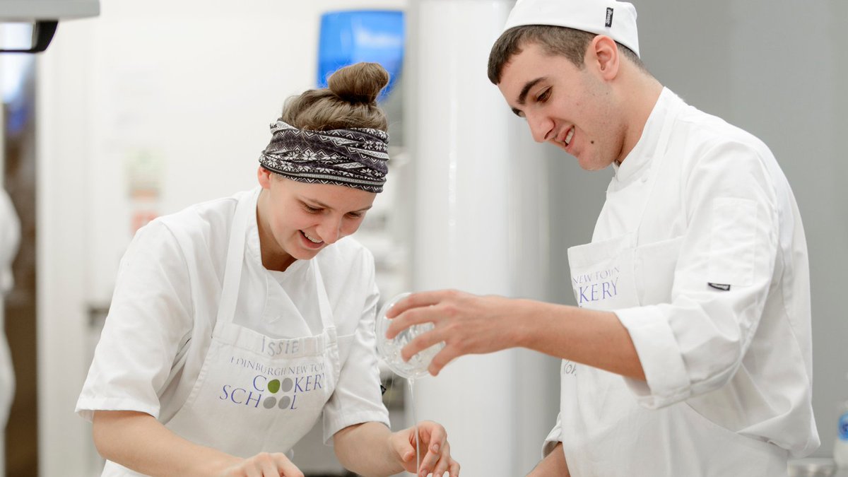 ENTCS's tweet image. If you are looking for an alternative to university or want to take a gap year in between studies, our professional courses starting in October may be the answer! You can find out more here -  entcs.co.uk/professional-c… #AlevelResultsDay2022