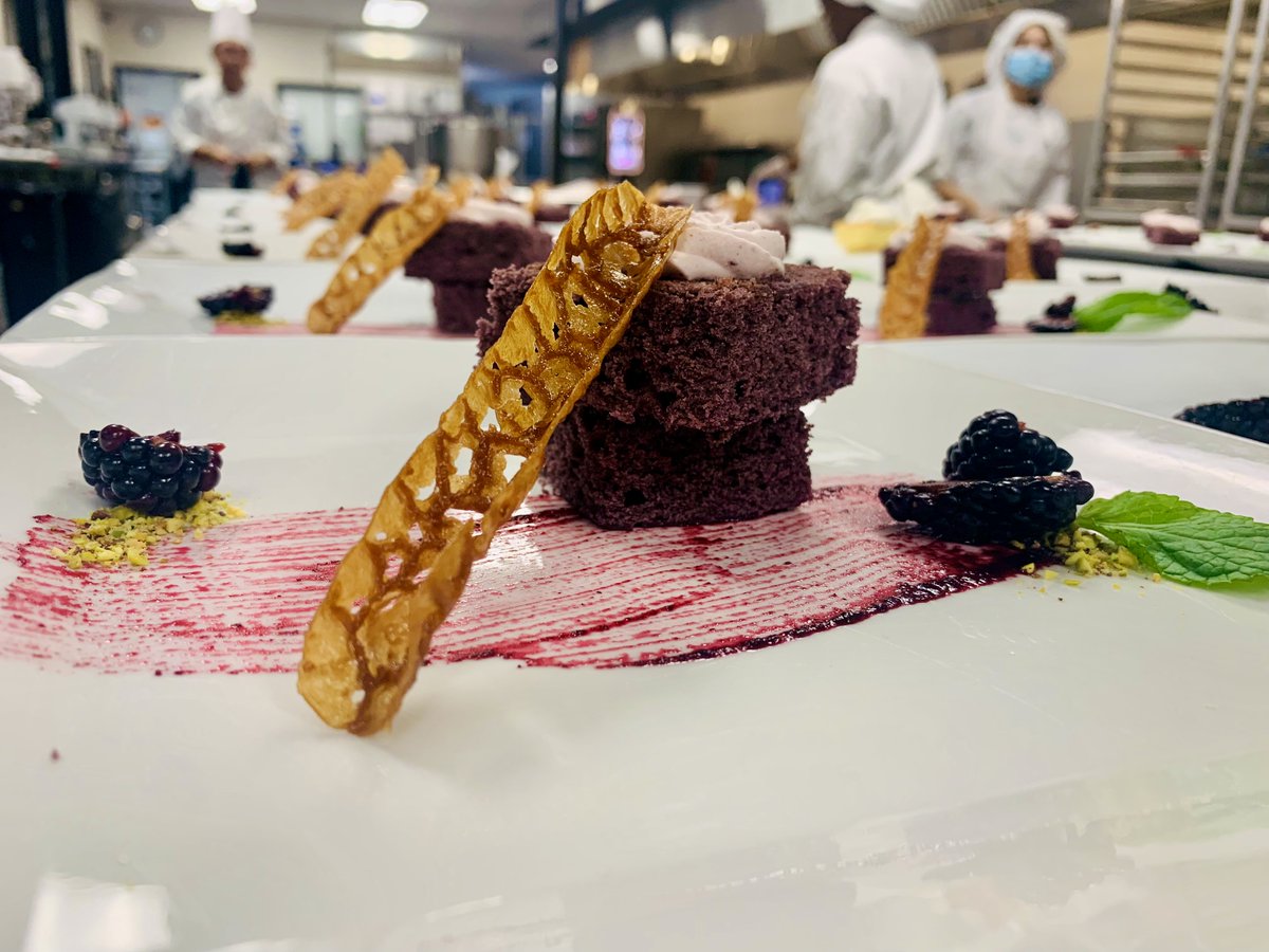 Do you want to be a professional culinarian but work during the day? Well... good news! Our program offers night classes from 4:00PM-9:00PM! Our next Professional Culinary Program begins in September, enroll now! csftw.edu/apply-now