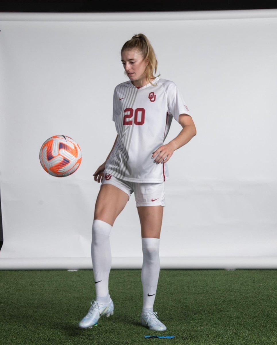 cpwags10's tweet image. GAME DAY BABY!!! ☝🏼🔥🔥 #year1
#BoomerSooner @OU_WSoccer