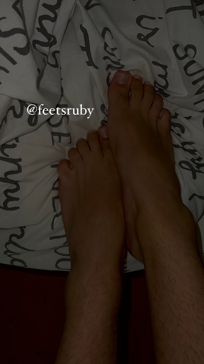 FeetsRuby's tweet image. onlyfans.com/feetsruby
Subscribe my onlyfans for feet content

#foot #feet #feetfethish