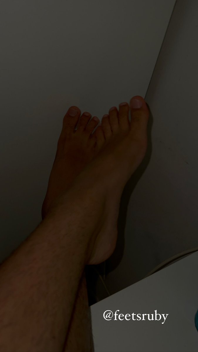 FeetsRuby's tweet image. onlyfans.com/feetsruby
Subscribe my onlyfans for feet content

#foot #feet #feetfethish