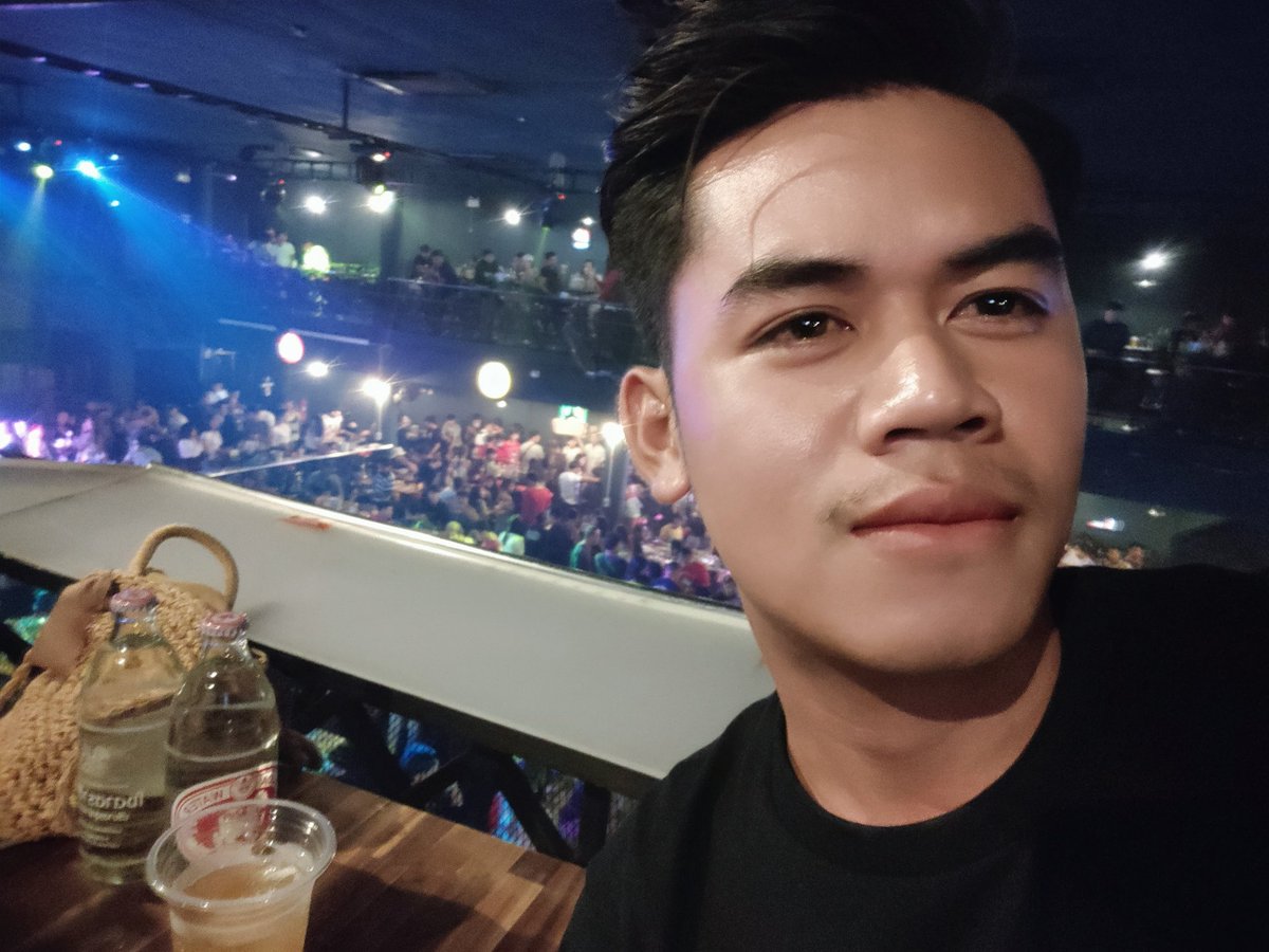 WoraphonTon's tweet photo. เราไม่ใช่เด็กดูดนิ้วนะ
โตพอที่จะดูดอย่างอื่นได้แล้ว🤣😁
#หนุ่มช่างกลโรงงาน🔧😁
#ปะคำ https://t.co/1aMDLDrw00