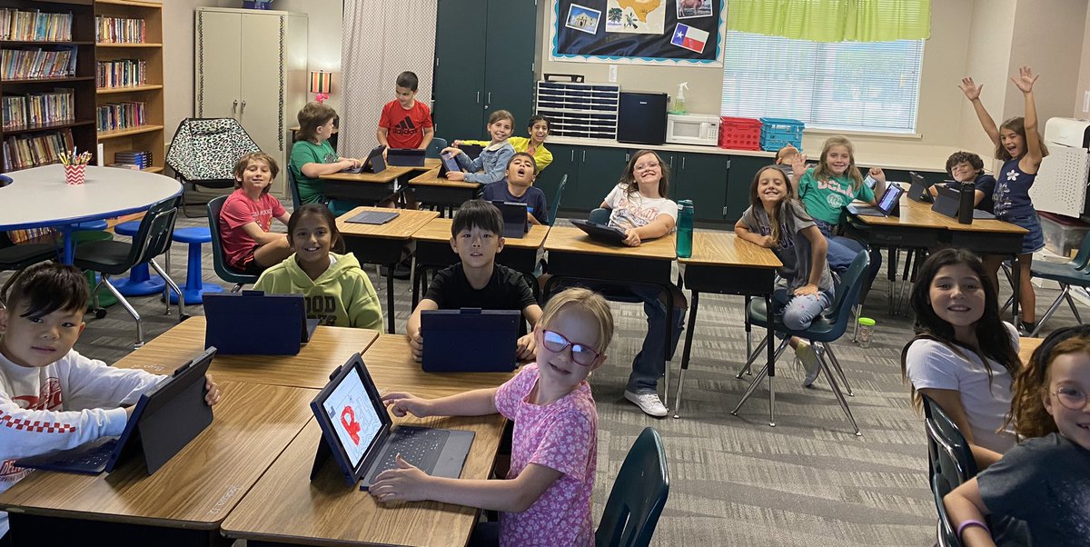 Having fun reviewing our tools in Seesaw! <a href="/rockenbaughES/">Rockenbaugh ES</a> <a href="/Carrollisd/">Carroll ISD</a> #HiDrLedbetter #DragonProud #InspireExcellence