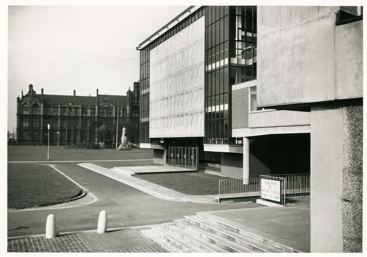 #Throwback to Maxwell Hall c1980s
Did you know it used to be a famous music venue which hosted many incredible artists such as The Smiths, U2, Blondie and Paul Mcartney?! 

Access more from our #Archives below 👇
ow.ly/Vwuq50KhG7w
<a href="/SalfordUni/">University of Salford</a> <a href="/SalfordAlumni/">Salford Alumni</a>