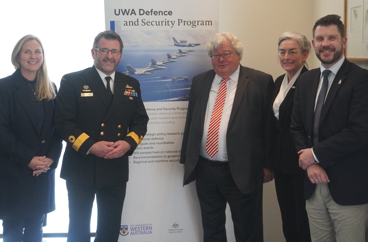 <a href="/DefenceUwa/">UWA Defence & Security Institute</a> was pleased to host Mr Reinhard Bütikofer, a Member of the #EuropeanParliament for the German Green party for a fantastic roundtable lunch discussion. Special thanks to @mattmorannews  for providing opening remarks and moderating.