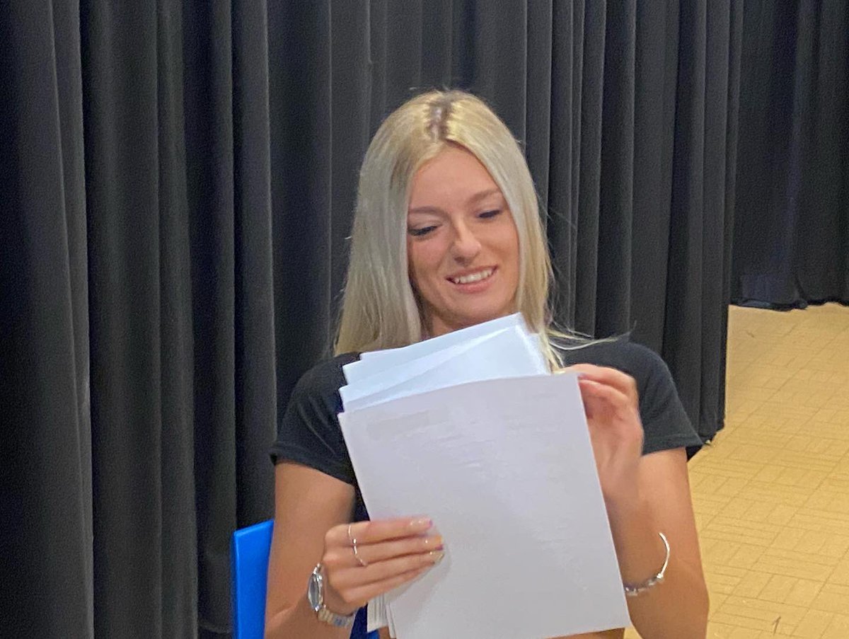 StBenedictDerby's tweet photo. Congratulations to Amy and Finlay 👏🤩 Both students achieved fantastic grades and are moving on to apprenticeships. Amy @RollsRoyce and Finlay @cosydirect #AlevelResultsDay2022 #alevels2022 #AlevelResults https://t.co/EAihwen6le