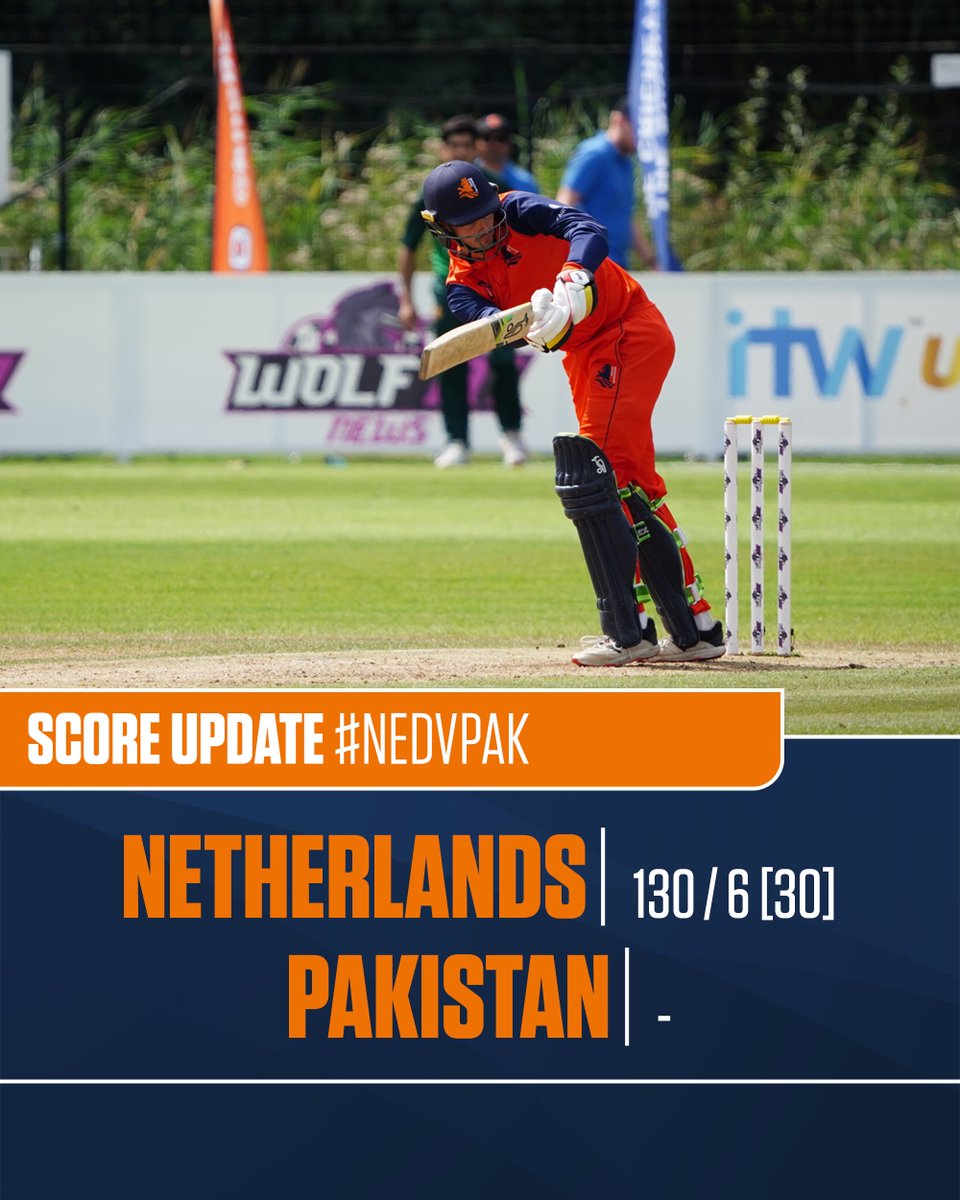KNCBcricket's tweet photo. 🟠 | SCORE UPDATE
🇳🇱 | 130/6 (30)
🇵🇰 | -
Come on boys, time to switch into the next gear!
📺 All broadcast info ➡️ Live blog ⤵️
https://t.co/sb7XdZde8u
#NEDvPAK #CricketNL #CWCSLS https://t.co/G0XSVbip3z
