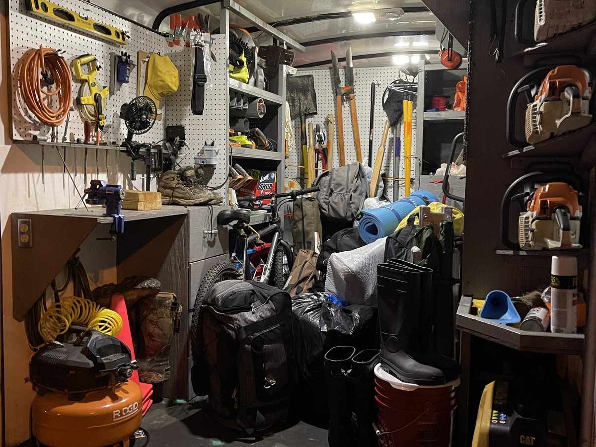 dakotabrianhill's tweet photo. Members of the @olivebaptist Disaster Relief Team are off to Bridgetown, MO to assist flood victims. Please join me in praying for this team as they serve and minister over the next 7-10 days!
#sbcdisasterrelief #rightbesideyou #bettertogether #atolive https://t.co/QEHIIqTw68
