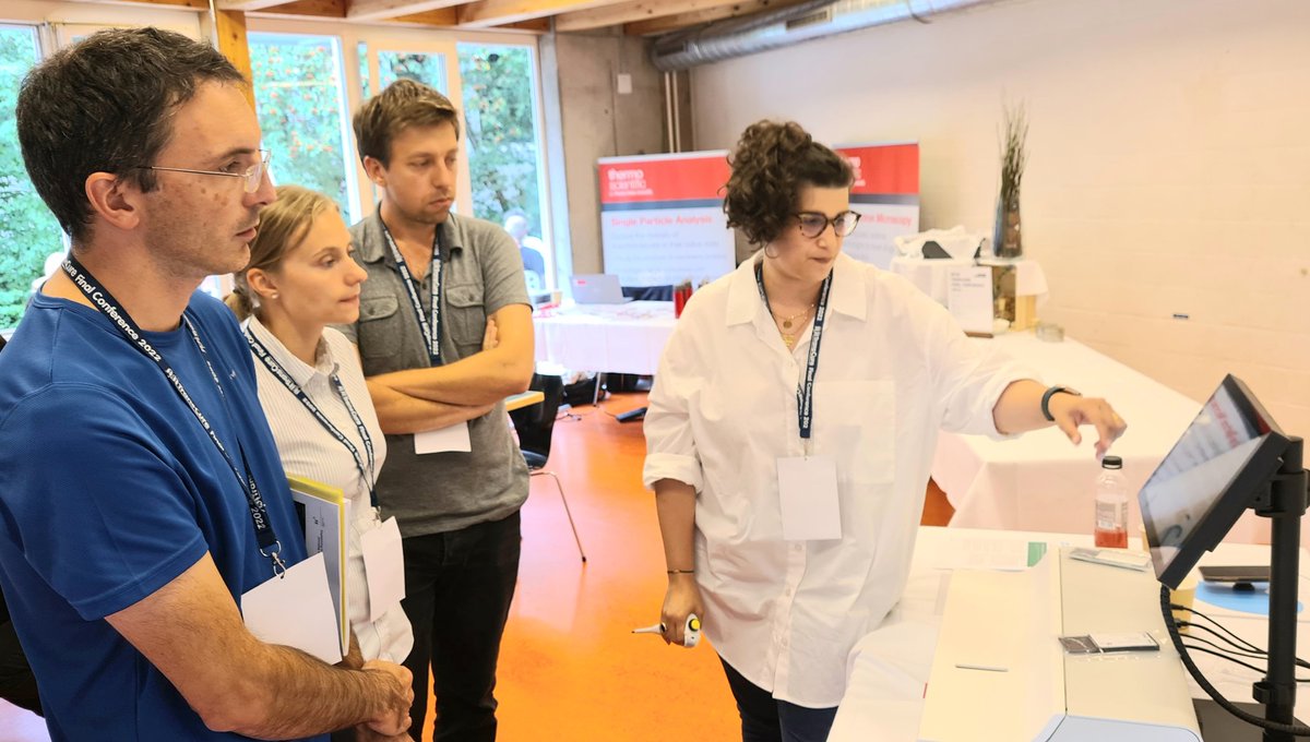 SwissIonChannel's tweet image. Anissa Bara @sophionbio presents to the @SwissIonChannel group the new QPatch Compact device, a semi-automated patch clamp system during the #TransCure2022 conference! Cool! #IonChannels