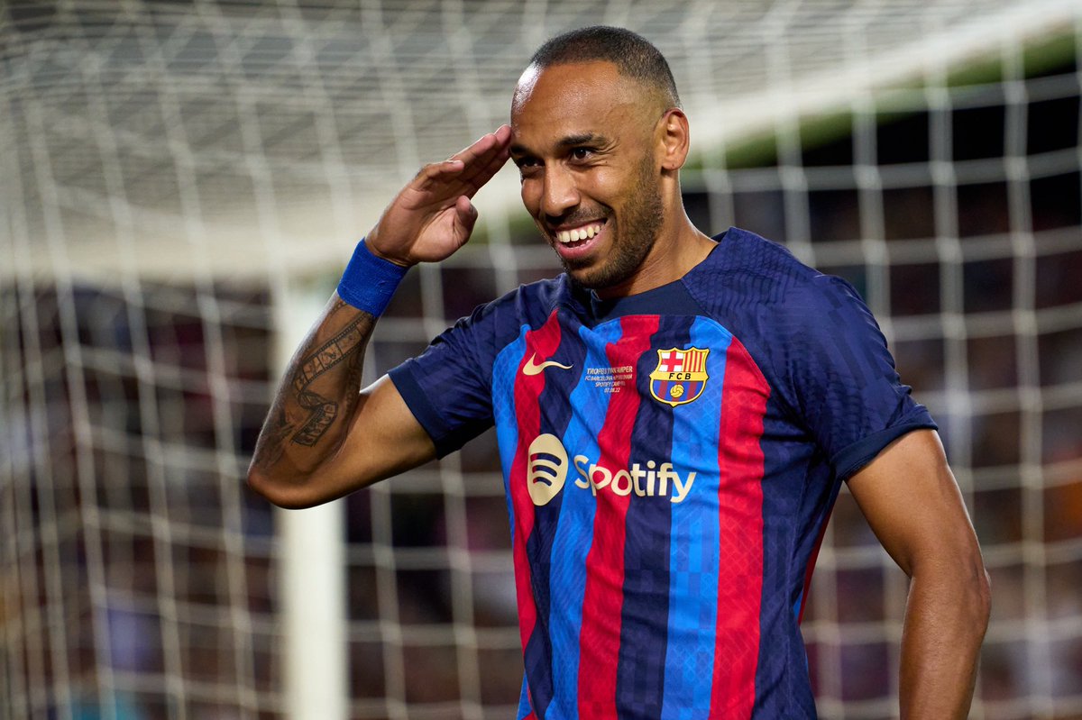 @FabrizioRomano's photo on Aubameyang