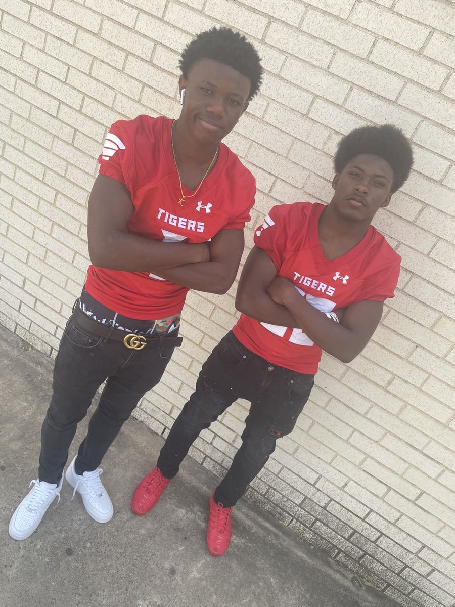 Chase Bingmon❤️🐐 (@chasebingmon20) on Twitter photo Brother Forever 🤞🏽 Been Locked In From The Start 🔒 Let’s Finish It Off The Right Way ❤️ <a href="/kanyeNix1/">Kanye Nix🐐</a> Brother Forever 🤞🏽 Been Locked In From The Start 🔒 Let’s Finish It Off The Right Way ❤️ <a href="/kanyeNix1/">Kanye Nix🐐</a>