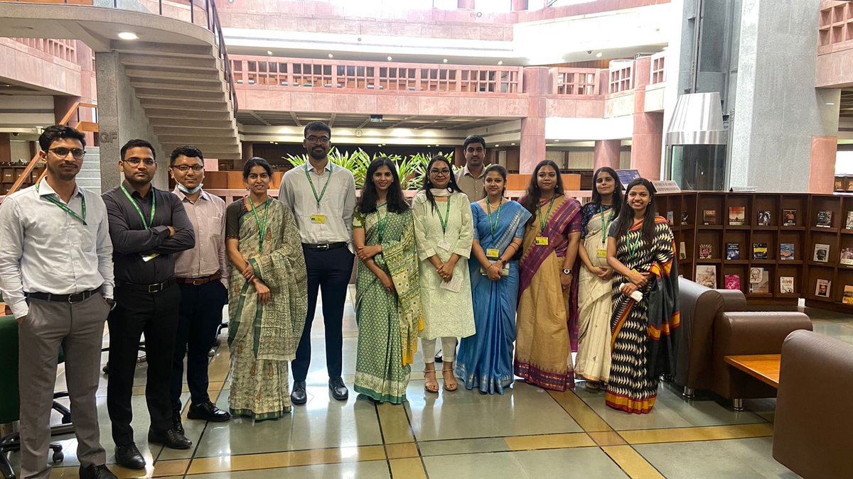 A group of Officer Trainees of Indian Economic Services visited the Parliament Library on 18.08.2022. They were briefed about the resources of Library and given a show-round.
@LokSabhaSectt
@LokSabha_PRIDE
@loksabhaspeaker

#OfficerTrainees #IndianEconomicServices