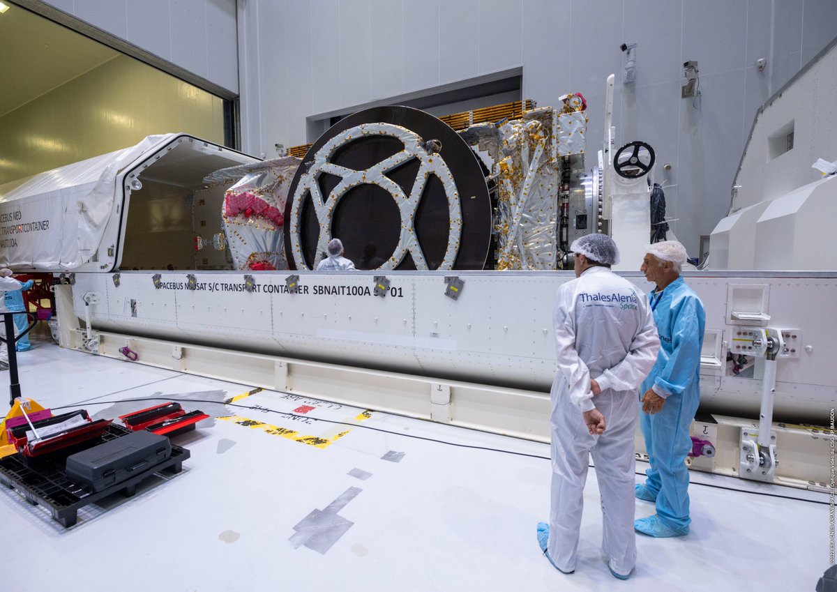 Centre spatial guyanais tweet media