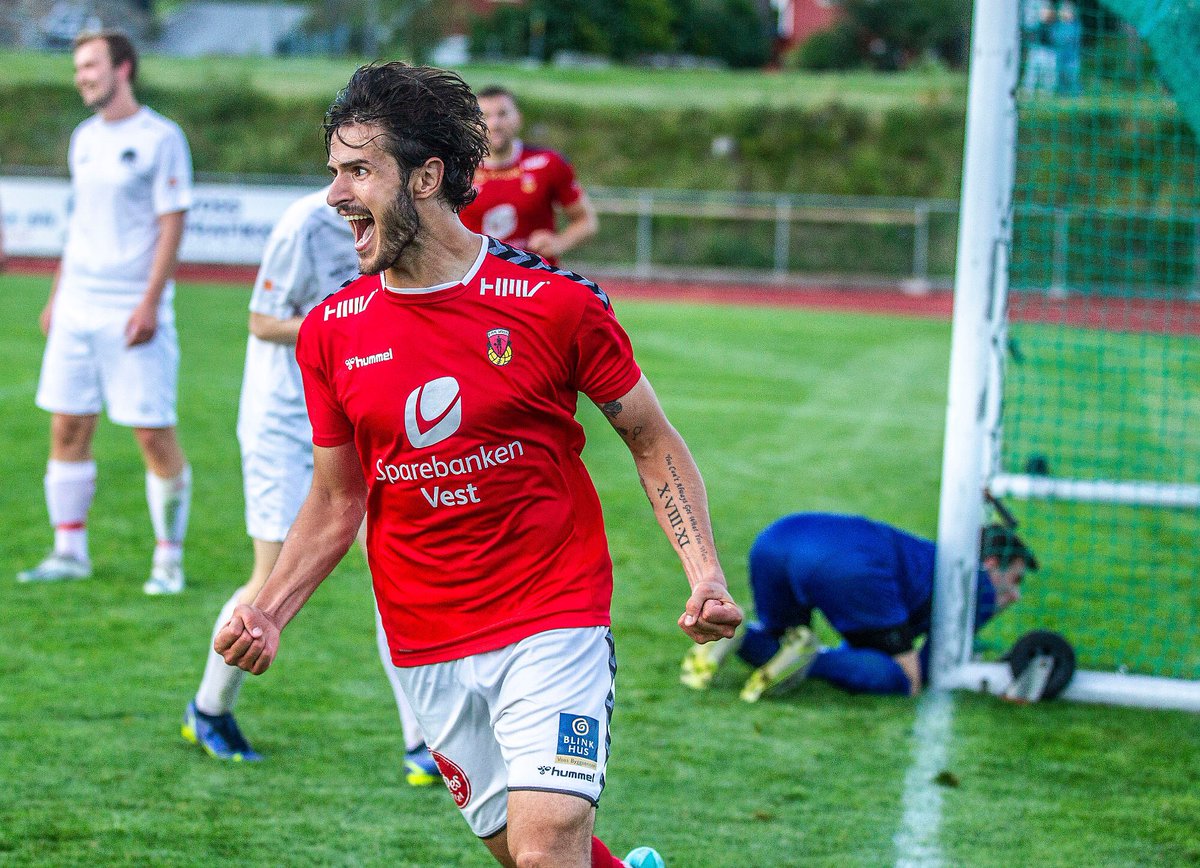 100 mål for Voss⚽️