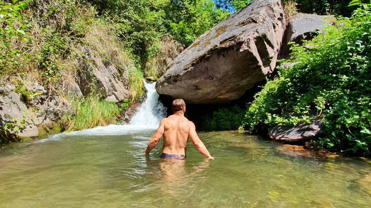 Le Vestiaire Allianz 🏆 tweet media