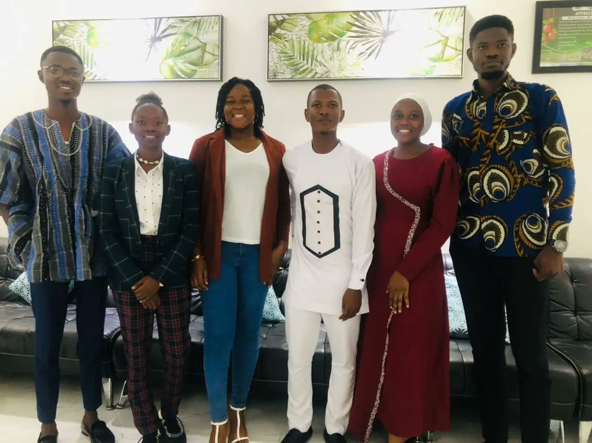 noni_hub's tweet photo. Noni Hub, together with @NecessaryAid and Inspired Legacy had the opportunity to discuss some pertinent issues affecting young people in the Upper Region with   the British High Commissioner to Ghana @HCThompson001 at the Royal Cosy Hotel, https://t.co/K5ekbiK9f2