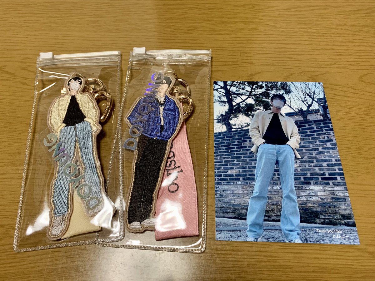 mi_bbxdy's tweet photo. @go_doyoung 様
本日届きました。すごく素敵です!早速鞄に付けて使います☺️お忙しい中、お取りまとめと発送をして頂きありがとうございました🙇‍♀️

@appreciateDY 님
오늘 키링 잘 받았어요!너무 멋져요💖
감사합니다😊 https://t.co/2YqJyDbtcP