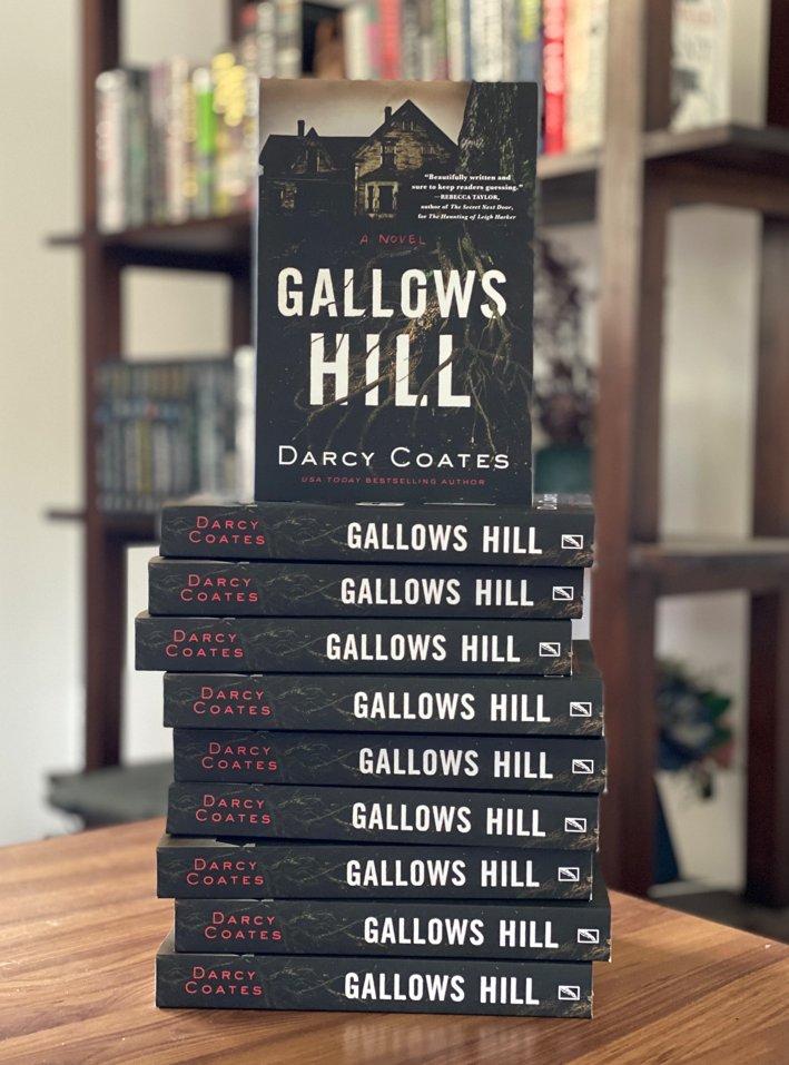 Darcy Coates tweet media