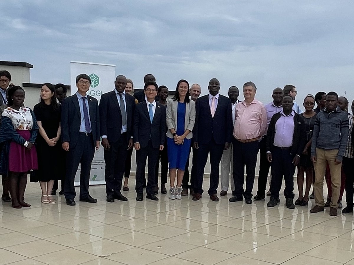 GggiUganda's tweet photo. A big thank you to all who took part in the official launch of the #Strengthening solid #waste & faecal sludge management capacity project in the Greater Kampala Metropolitan Area. @embassy_korea, @KoicaUganda, @NPA_UG @KCCAUG @GovUganda @min_waterUg @gggi_hq https://t.co/O8WJ40ZCXA