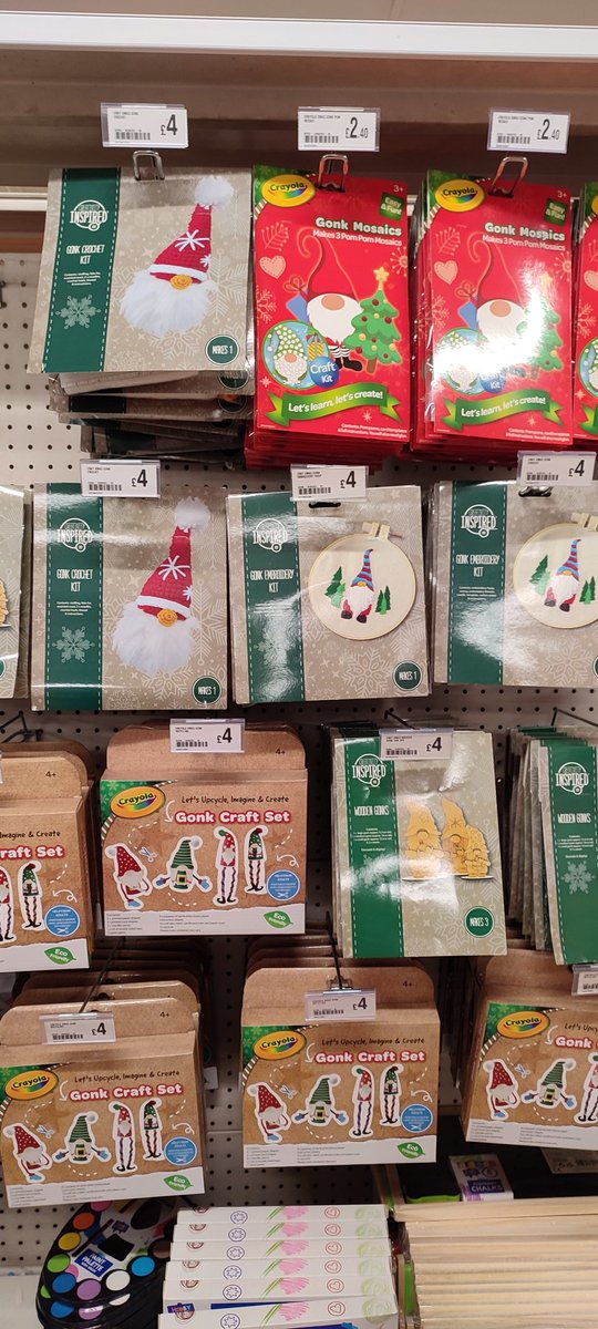 AdSpace_Mag's tweet photo. @NoContextBrits Poundland. Yesterday. 🎄 https://t.co/YGvQyv2fxP