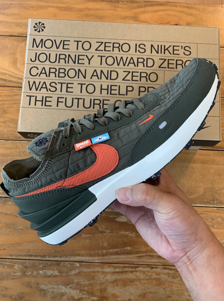 osamuuuuuu0530's tweet photo. 寒くなってきたら履く。
#nike #waffleone https://t.co/pKdnKyMocO