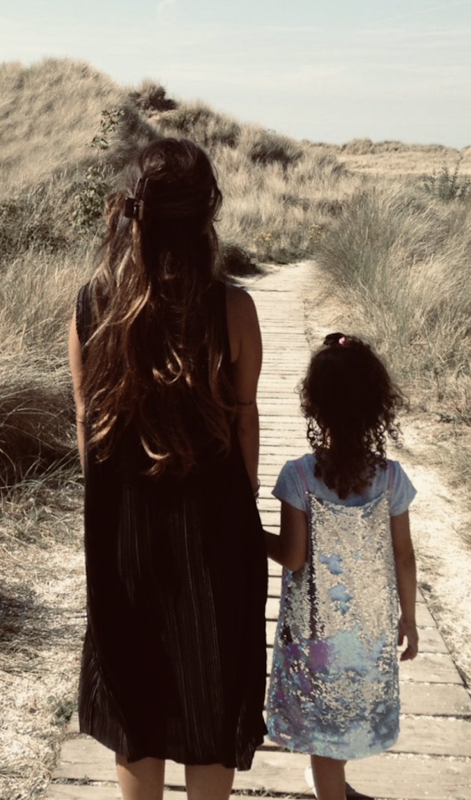 The Weight of Repopulating a Nation by <a href="/leiannawrites/">leianna boodaghians-nolan</a> 

The Weight of Repopulating a Nation is an autobiographical performance that documents Leianna’s journey as she uncovers her own story and her community’s. 

unitytheatreliverpool.co.uk/unity-online/u…