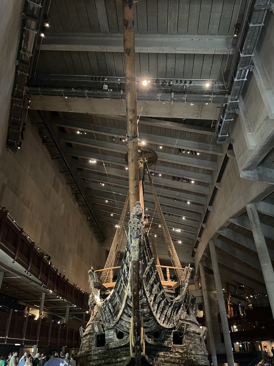 dalelane's tweet image. exploring the Vasa - the wreck of a ship which sank a few minutes into her maiden voyage, after being so heavily over-loaded that water got in through the gun ports #engineeringfail