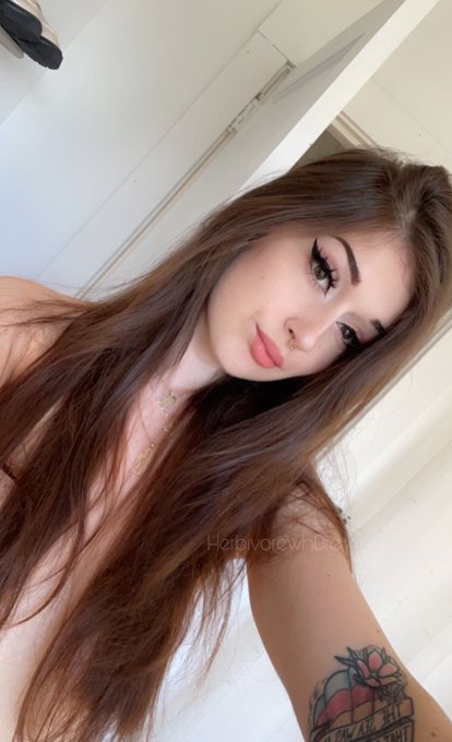 Watch 🔪🖤Ashley🖤🔪's leaked NSFW photo on TwXstars