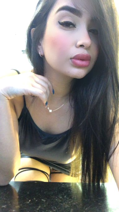My big lips wants a kiss https://t.co/AnYZsJFQER<a href="/tag/onlyfanscolombia"class="tags"><span>#onlyfanscolombia</span></a>