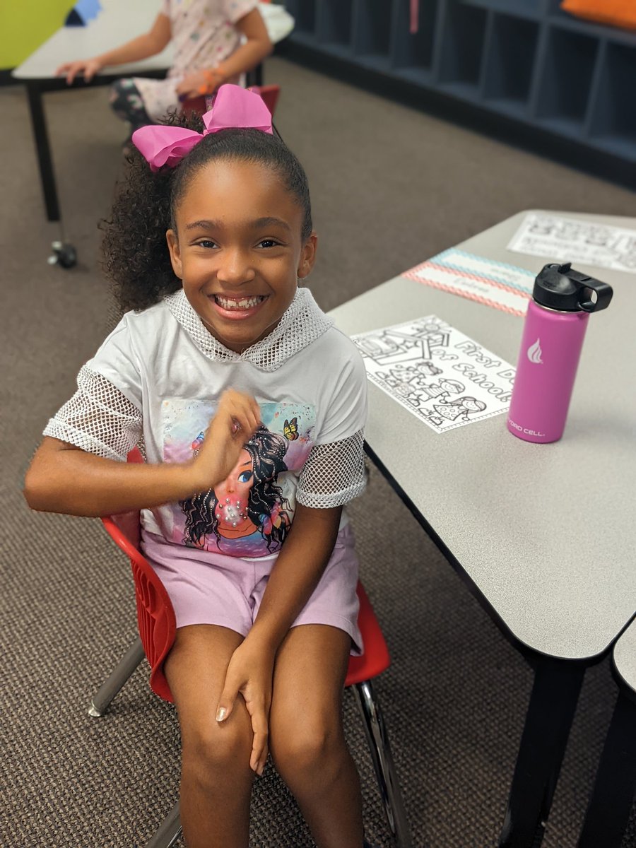 FredaMcPhail's tweet photo. Look at my 1st Grader! Dearest Embree, I hope you smile big everyday, make new friends and cherish the old, and I hope you laugh until your belly hurts! Keep giving the world the compassion it needs! Please don't ever lose that sparkle in your eyes! 💜
Love,
Mom
#FirstDayin497 https://t.co/bNcr5g3vEV