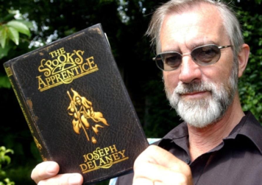 TheReaderThai's tweet photo. RIP "โจเซฟ เดลานี" #JosephDelaney
นักเขียนชาวอังกฤษ
เสียชีวิตแล้วในวัย 77 ปี
เมื่อวันที่ 16 สิงหาคม 2565
📚ผลงานโด่งดังที่นักอ่านไทยรู้จักคือ
วรรณกรรมแฟนตาซีชุด "สปูคส์" #WardstoneChronicles
🎬เล่ม 1:The Spook's Apprentice
(ฉบับแปลไทย=เดชหมอผี)
ดัดแปลงเป็นหนัง Seventh Son (2014) https://t.co/JmsgAwJTft