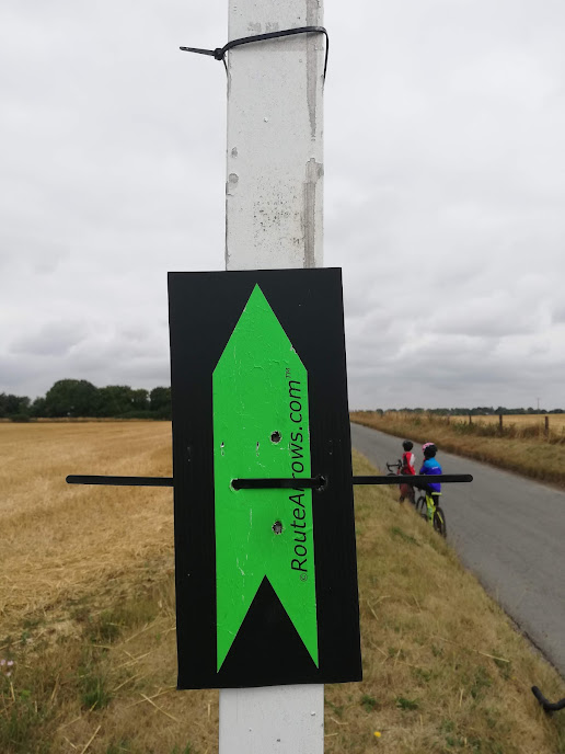 Samsride2022's tweet photo. A little ride, with helpers, placing signs on the 100mile route today. Not looking forward to brushing the gravel away though! 

Join us this Saturday for SAMS Ride, in aid of the Salisbury and District Samaritans. Online entries close tonight at 9pm but you can enter on the day. https://t.co/iTwT8Sxytk