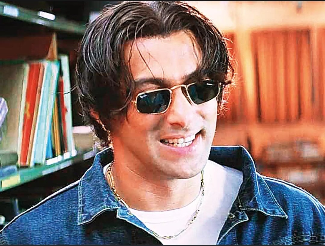 Nehayad39615928's tweet photo. Me wondering why i always get hurt by loving someone !
Meanwhile the way i love : https://t.co/2noVQkq7Qh
