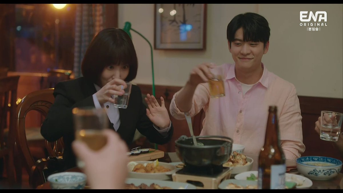 Mary_Lyst's tweet photo. My whale couple 🥺

#ExtraordinaryAttorneyWooEp16 #ExtraordinaryAttorneyWoo https://t.co/fbBAgMyI0c