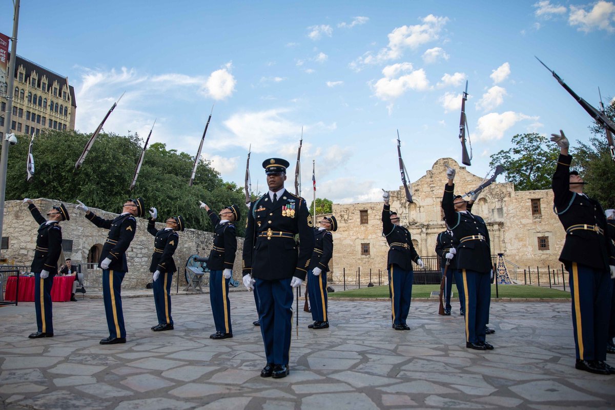 TONIGHT the #RRExpress honor those who serve and who've served with Military Appreciation Night. Browse military artifacts from the Living History Museum along the outer concourse and catch a performance from the U.S. @ArmyDrillTeam during the game. 🎟️: atmilb.com/3Q9szZl