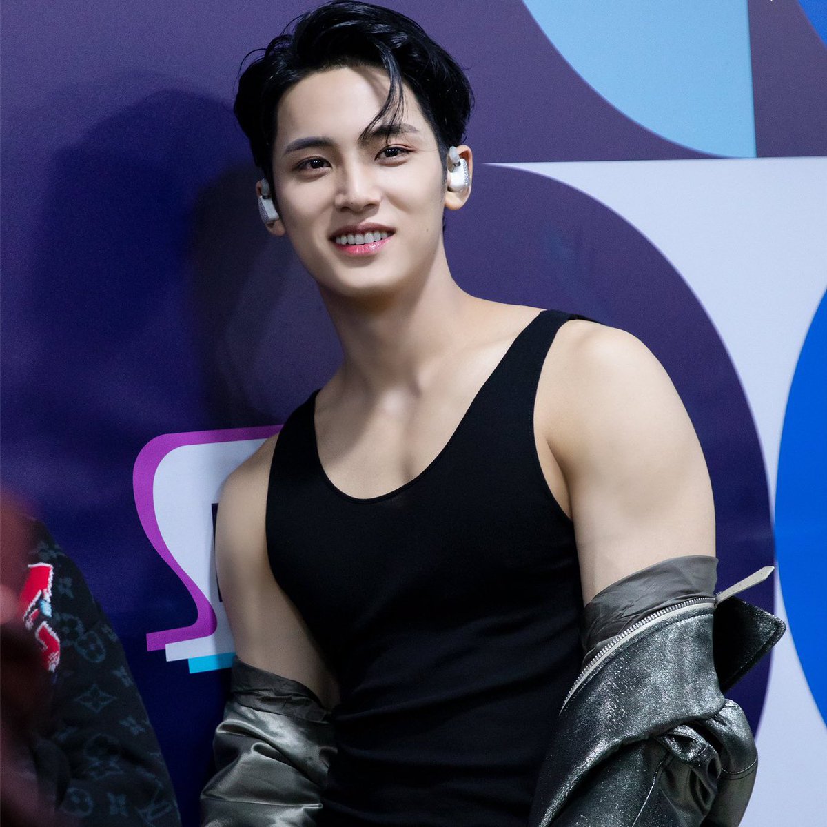 yoonsflrt's tweet image. 