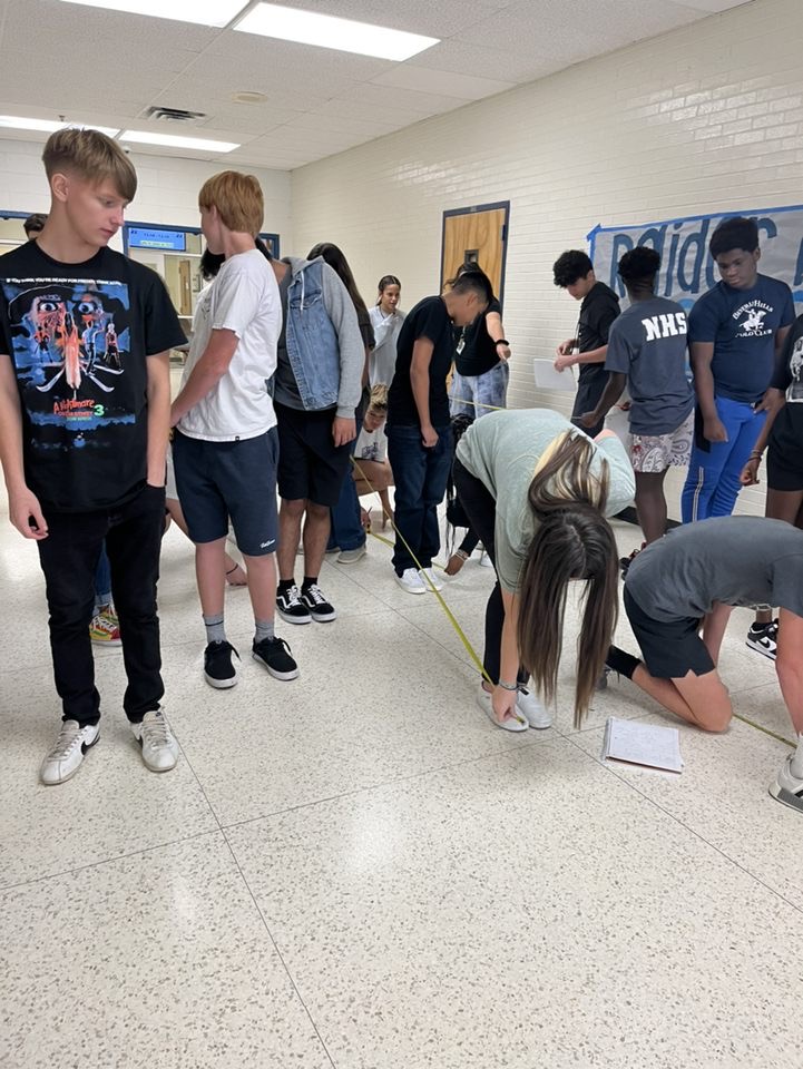 LDBellMath's tweet photo. Fractional Distance lesson with @bhsflores 
When it comes to Math, our Bell students MEASURE UP📏🤣to the competition!
@RandyBelcherBHS @_JadeWiseman 
#StrongerTogether https://t.co/Nczu9umnyn