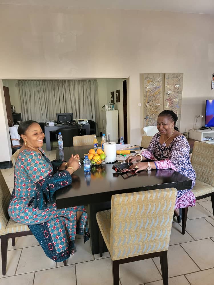 acd_asbl's tweet photo. Dans le cadre de poursuite de la réconciliation entre katangais tenue au mois de mai dernier.
L'honorable Néné Ilunga Nkulu et l'honorable Inamizi Munongo toutes deux femmes leaders katangaise se sont rencontrées ce jeudi 18/08/2022 à 15H00' heure de Lubumbashi. https://t.co/ntdkeDHTg8