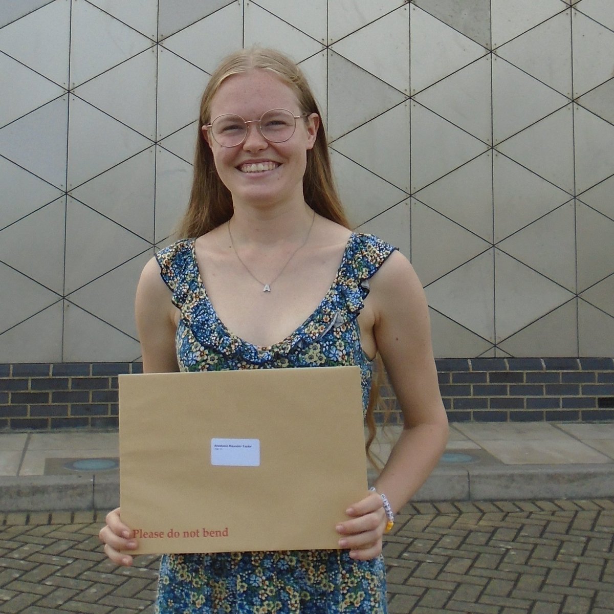 We are hugely proud of Anastasia who received an A in Sociology and two Bs in Dance and History.  Anastasia will be studying Primary Teaching.  Stay in touch and we look forward to hearing about your future achievements!

#USFProud #AlevelResults2022 <a href="/UnitedSixth/">United Sixth Form</a>