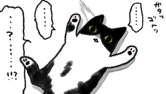 ねこ、他に気になることがあるのに撫でられることを続行しようとしているとき、めっちゃ真顔でかわいい 