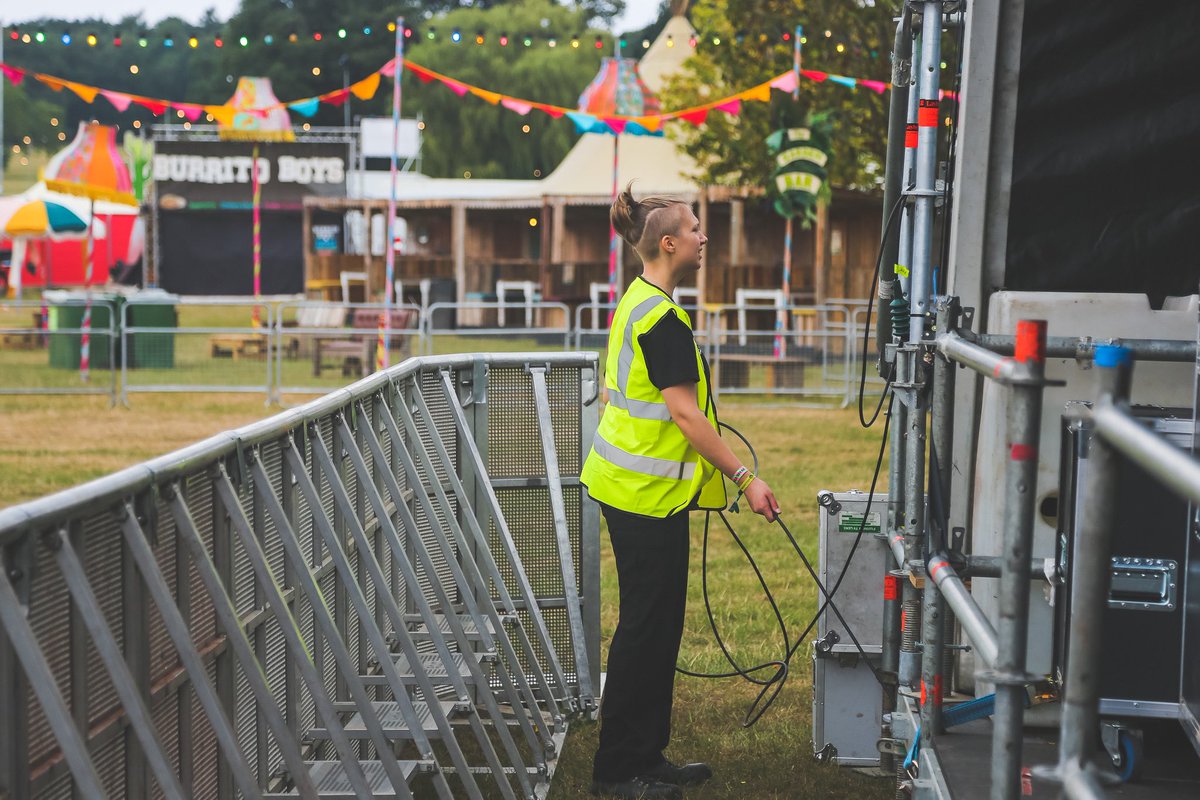 Solent_Prods's tweet image. Our team making sure everything is ready to go before @CampBestival Shropshire gets underway tomorrow 📹🎪 @SolentUni 
#production #festival #CampBestivalShropshire