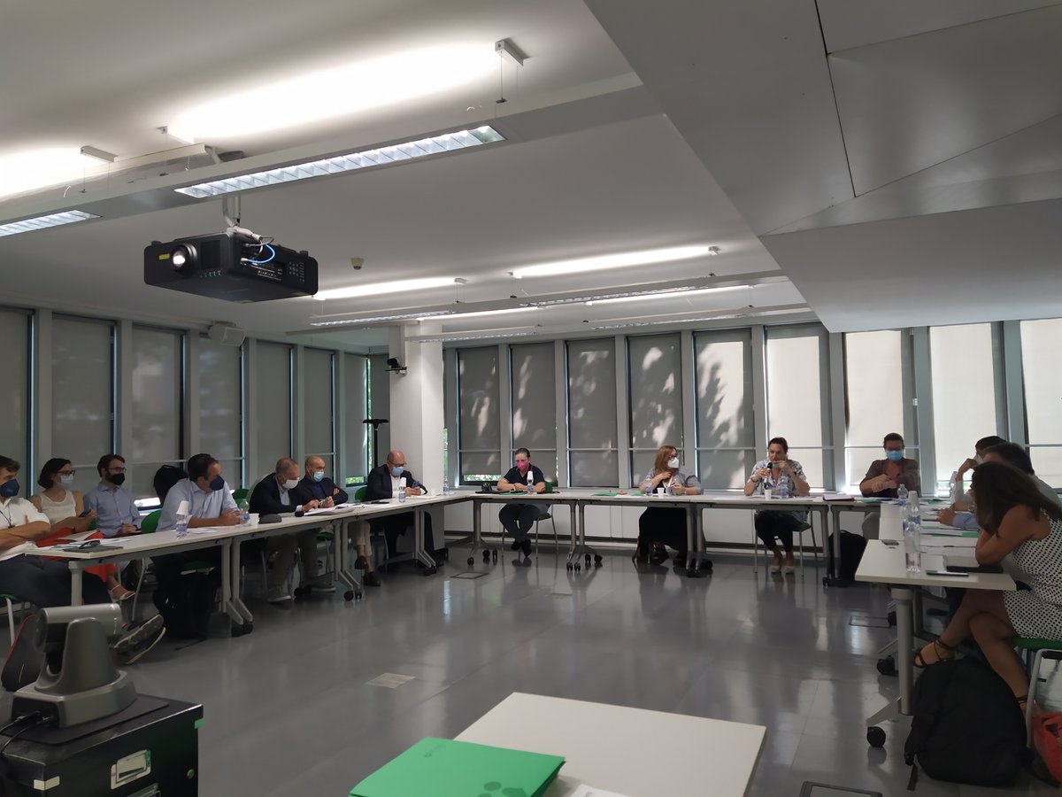 Tashi_Project's tweet photo. On the 26 July 2022 TaSHI partner PoliS Lombardia organised a stakeholder meeting focusing on task shifting and primary care. The participating stakeholder group was composed of academics, GPs, healthcare general managers, nurses and regional decision makers.
#taskshifting #hwf https://t.co/sulkv4KmVe