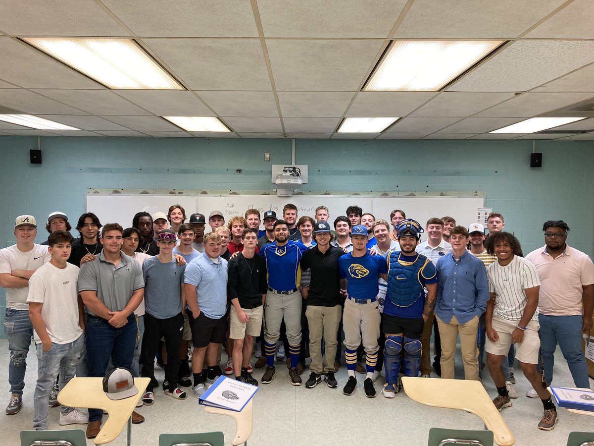 Had our first team meeting of the Fall last night! Great group of guys coming together here!