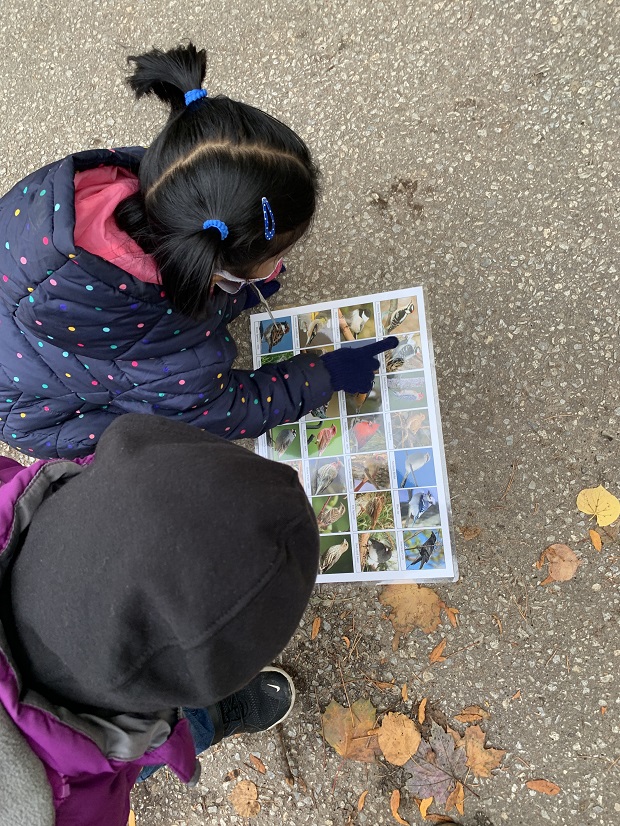 SOuLupdate's tweet image. These are great real life examples of schools taking learning outside in Toronto. Have a read for a healthy dose of inspiration and perhaps even some ideas for your school!

tdsb.on.ca/About-Us/Innov…

#outdoorlearning #outsidelearning #outdoorclassroom #teachoutside #education