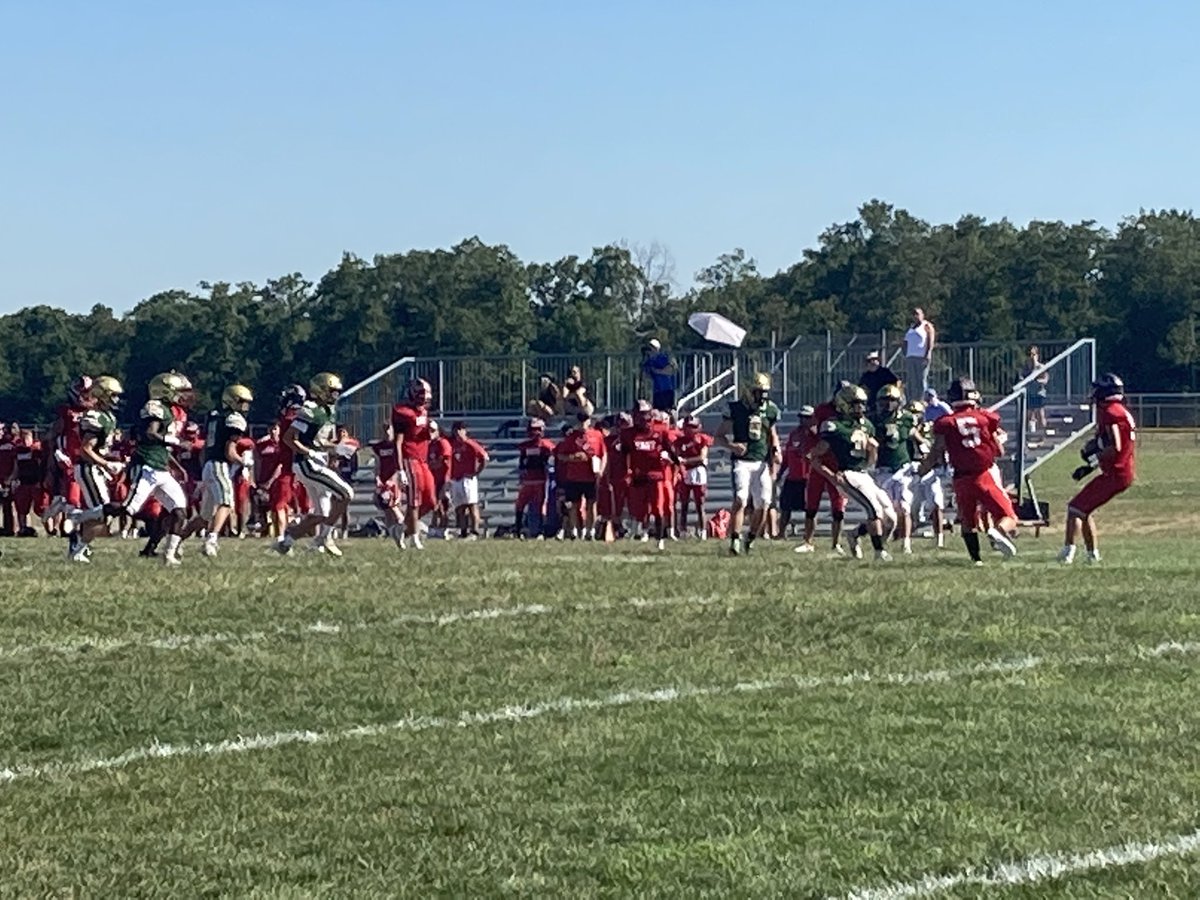 SenecaFamily's tweet photo. Our first #SenecaFamily @senecafootball scrimmage today! 🏈 https://t.co/iSXIfvf5RT