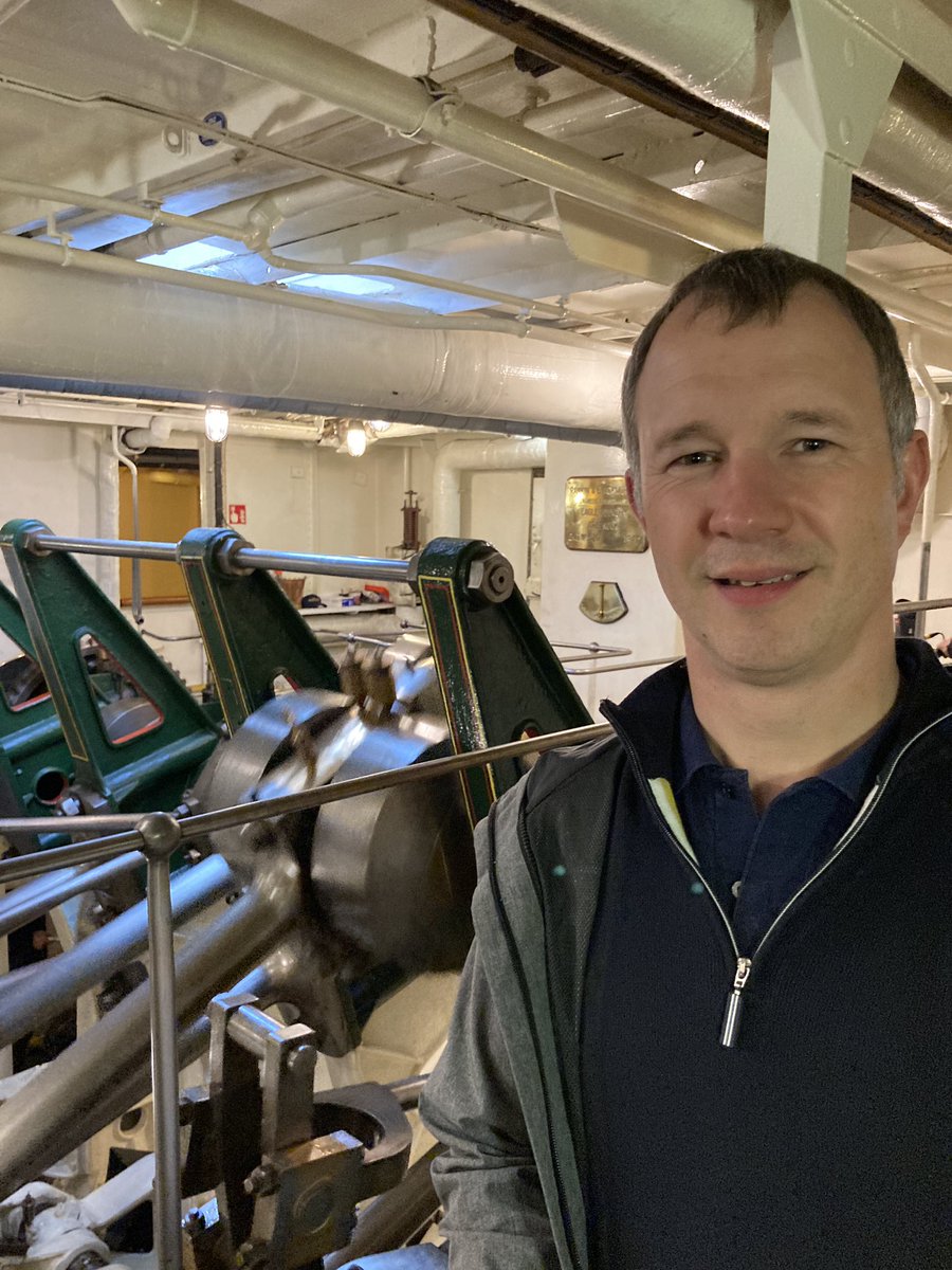 Thermodynamics in action <a href="/EmmaMcCabeEEMG1/">Emma McCabe@EEMGroupSci</a> on a paddlesteamer trip round Arran